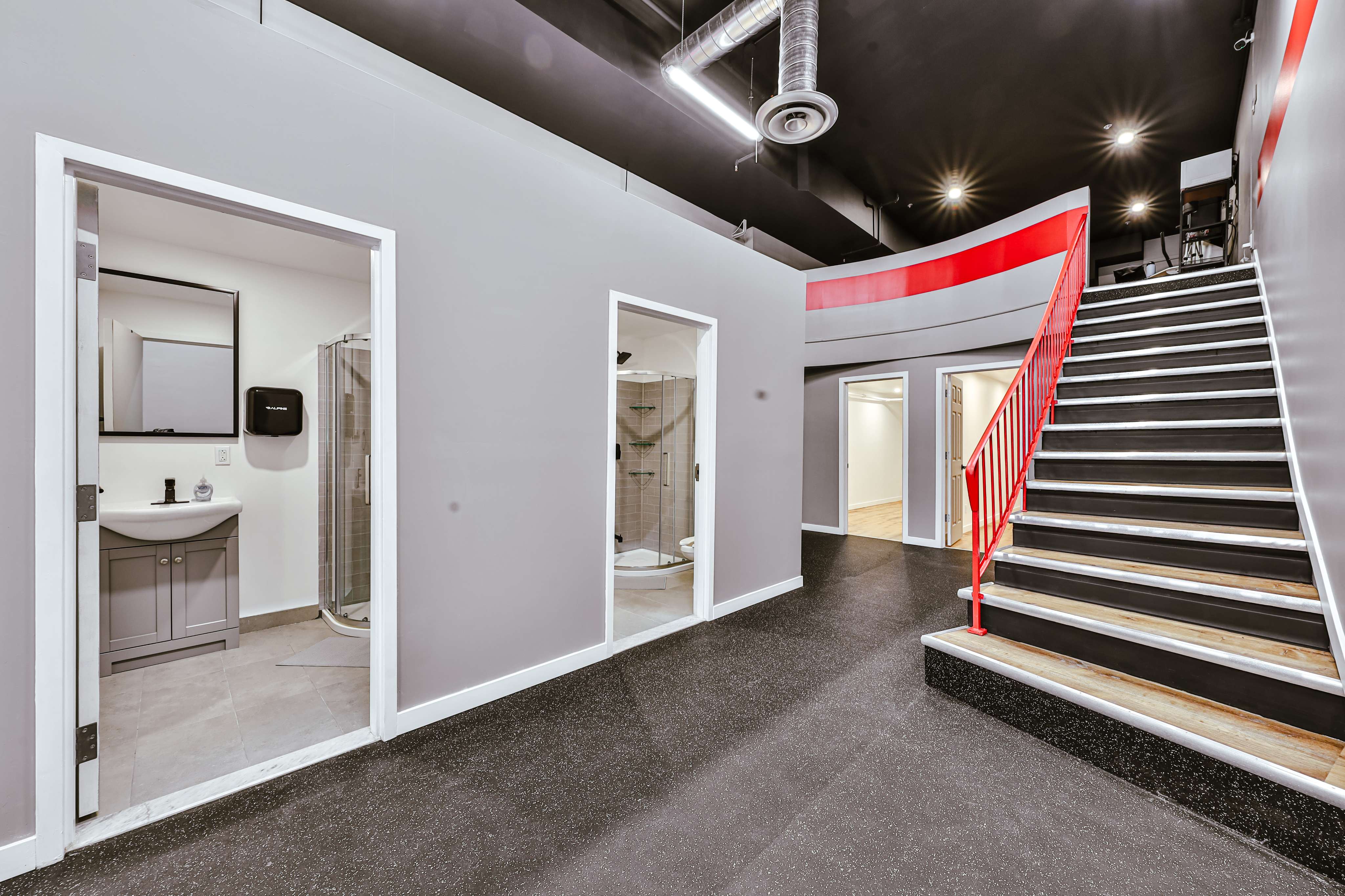 Rénovation commerciale réalisée par Structo Construction
